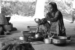 336-G-Monochromatic-life-of-a-woman