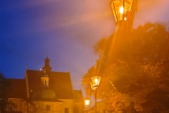 748-L-miasto-noca