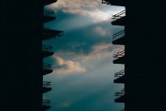 1407-G-Between-the-air-sirens