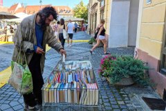 1578-G-The-booklover