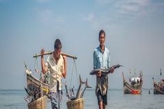 1044-G-Collecting-fish-from-the-naf-river