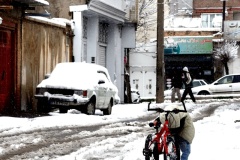 1467-G-A-baby-boy-stuck-in-the-snow-with-his-bike
