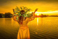 0041-G-Hymn-to-the-World