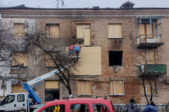 0237-G-Residential-building-in-Kyiv-after-russian-shelling